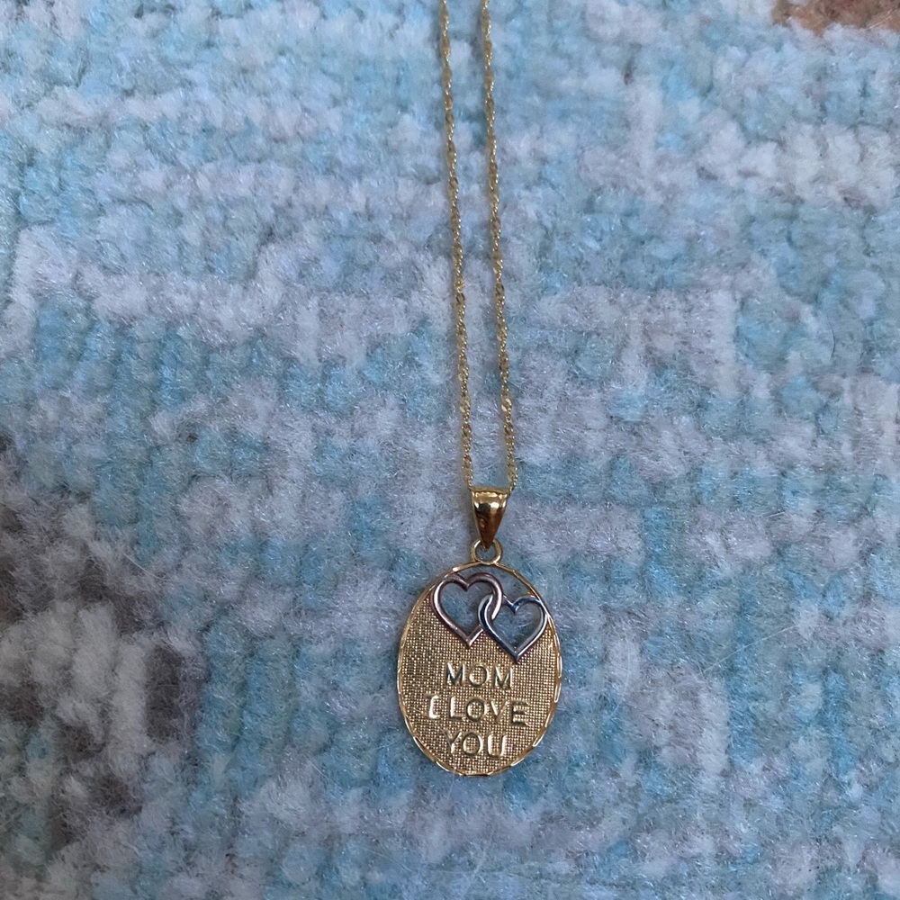 Mom necklace